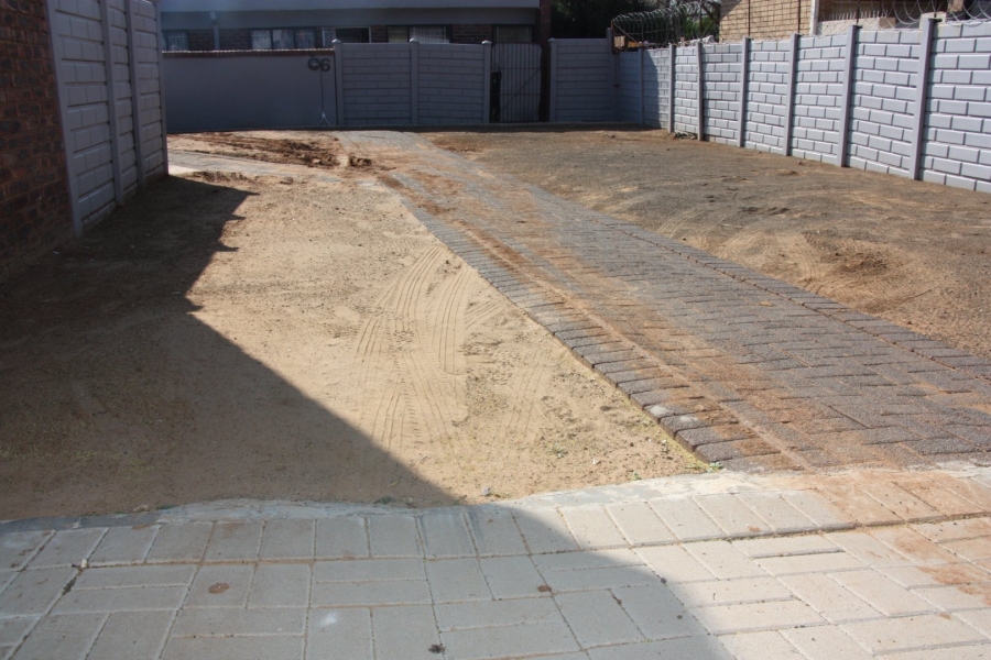 2 Bedroom Property for Sale in Pellissier Free State